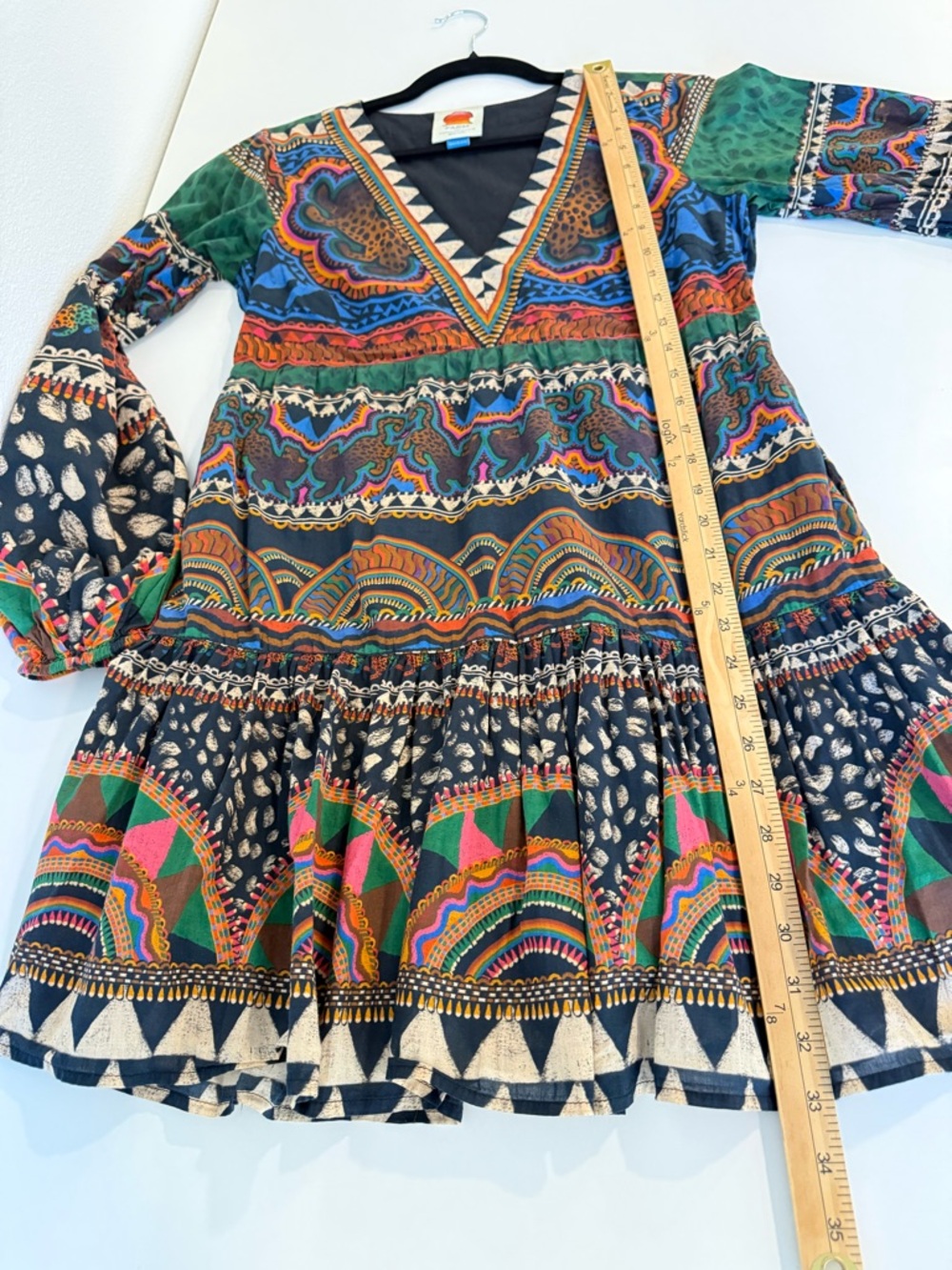 Farm Rio V-Neck Printed Tunic
Dress Sz Small - Picture 14 of 16